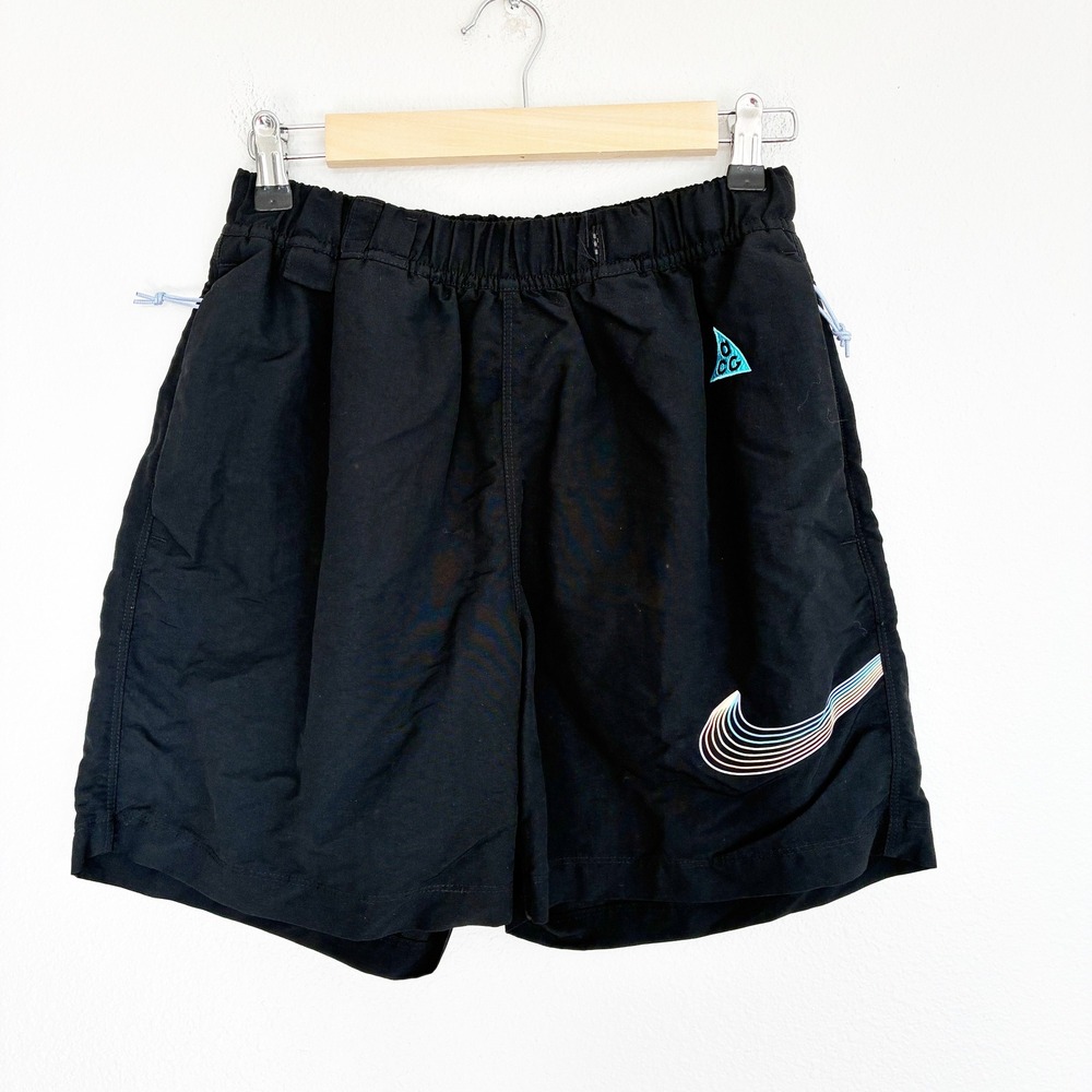 Nike ACG Shorts Mens XS Black Be True Pride Rainbow Swoosh Nylon Hiking